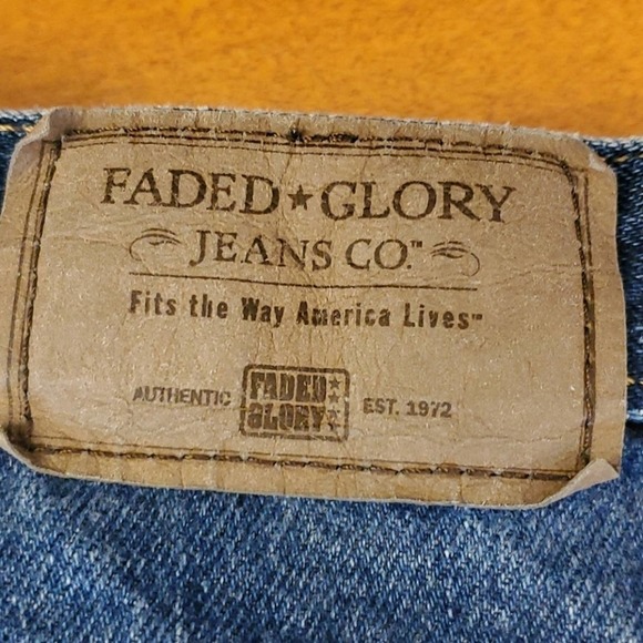 Faded Glory Relaxed Fit Jeans - Picture 6 of 7
